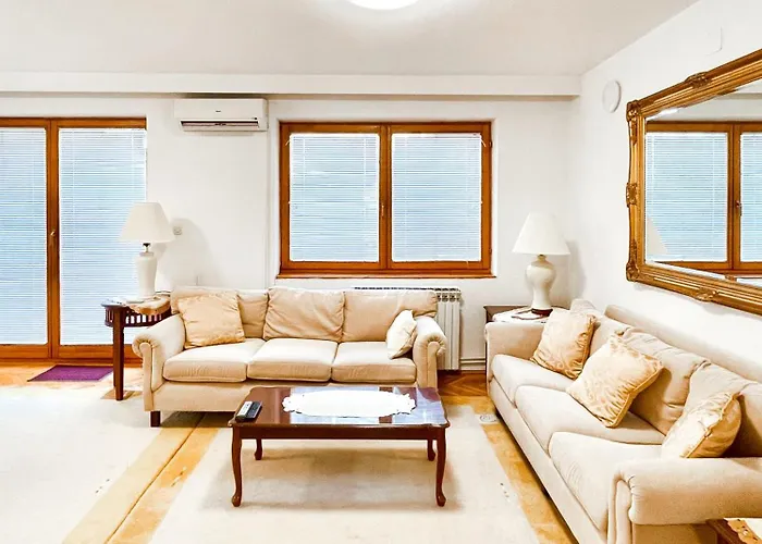 Potoklinica Deluxe Apartment