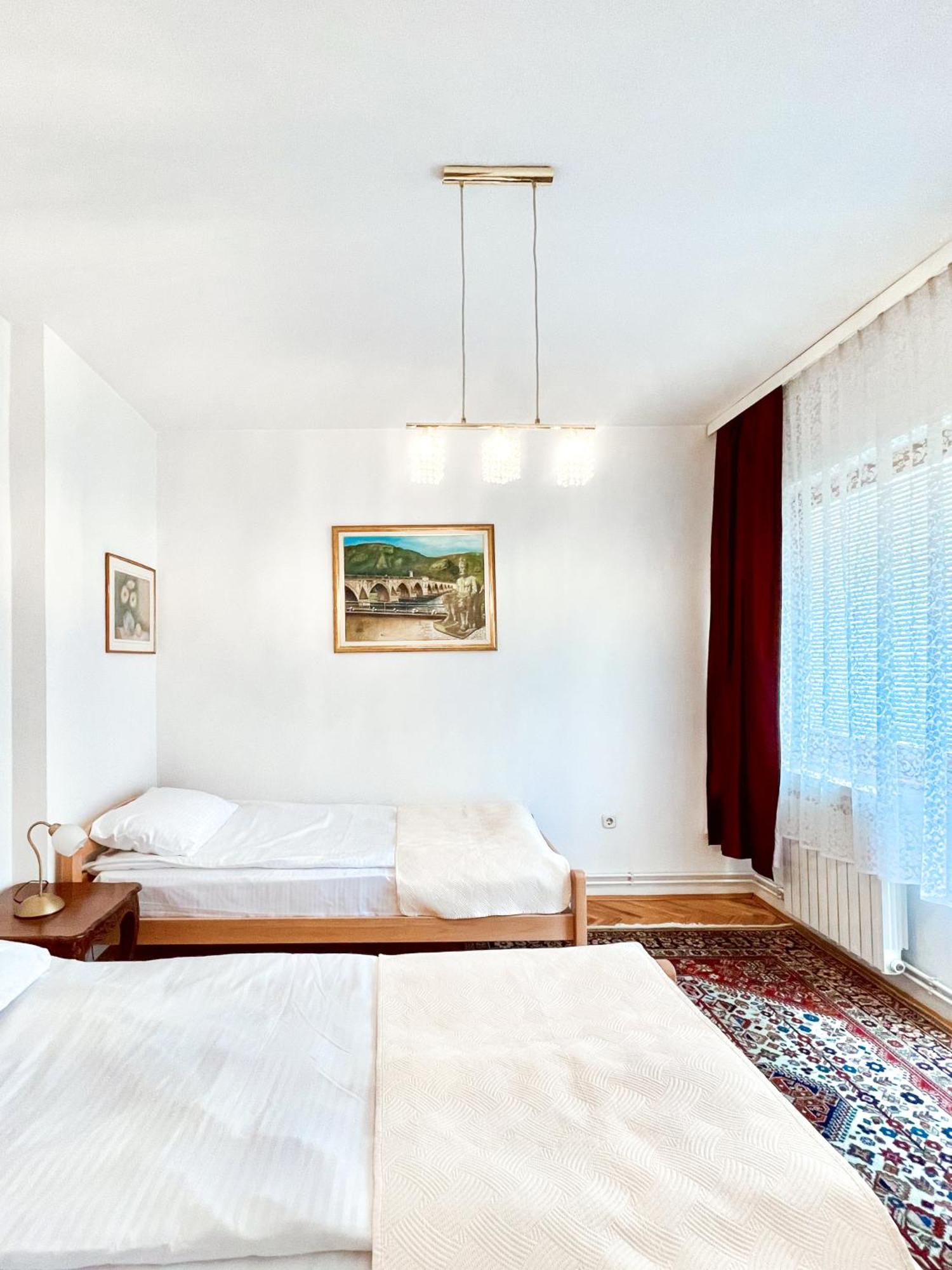 Apartment Potoklinica Deluxe *